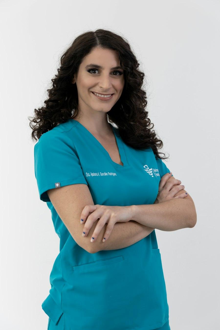Dr. Deniz Şahin